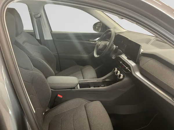 SKODA Kodiaq (2025) — foto 8 van 24