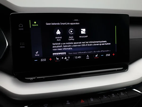 SKODA Octavia Combi (2023) — foto 15 van 20