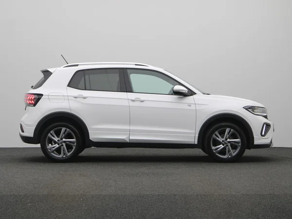 VOLKSWAGEN T-Cross (2024) — foto 17 van 19