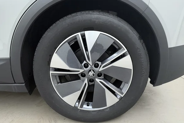 Skoda Elroq (2026) — foto 13 van 16