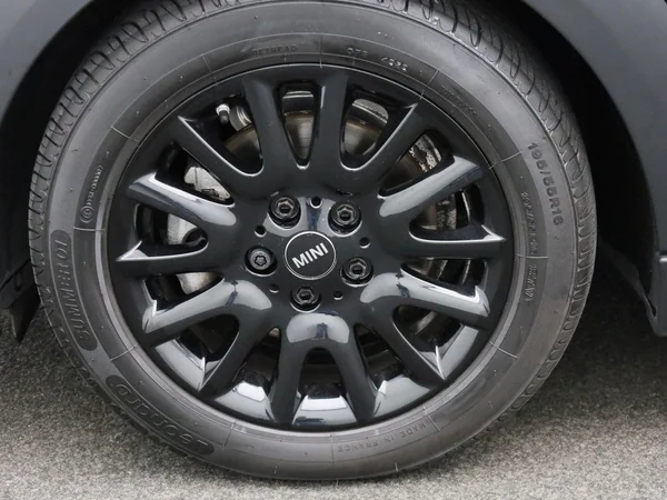 MINI Cooper (2022) — foto 4 van 38