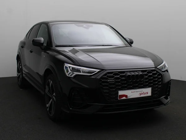 AUDI Q3 Sportback (2024) — foto 11 van 18