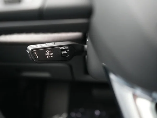 AUDI Q8 Dsl (2019) — foto 14 van 29
