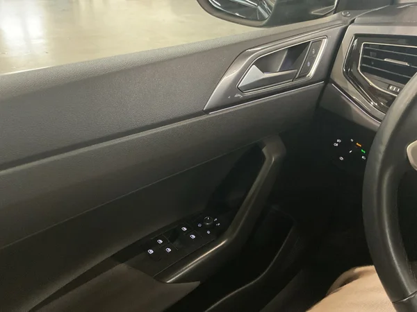 VOLKSWAGEN Taigo (2023) — foto 24 van 24