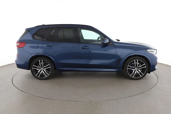 BMW X5 (2019) — foto 13 van 16