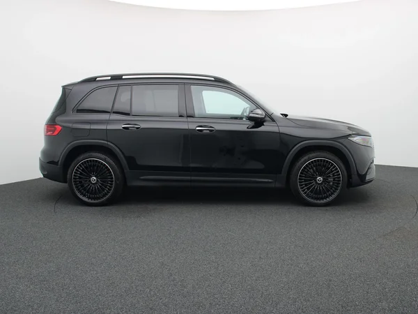 Mercedes-Benz EQB (2025) — foto 25 van 28