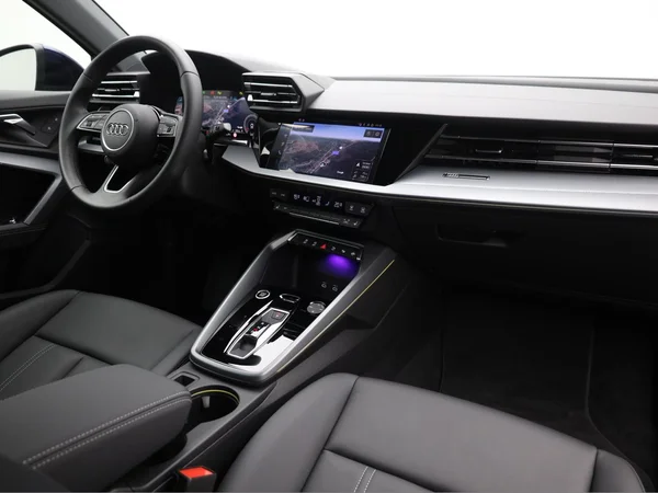 AUDI A3 Sedan (2025) — foto 14 van 20