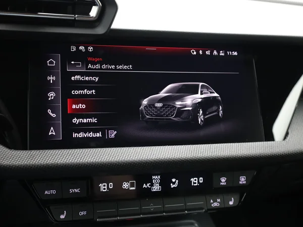 AUDI A3 Sedan (2025) — foto 13 van 25