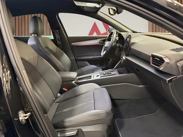 Cupra Formentor (2023) — foto 22 van 30