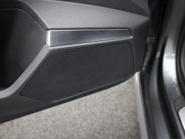AUDI A3 Sportback (2024) — foto 14 van 21