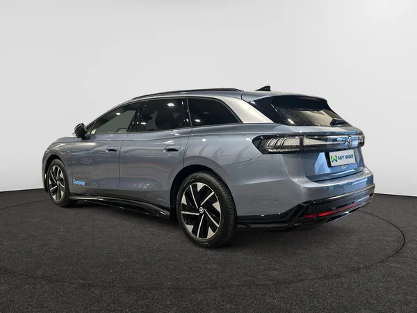 VOLKSWAGEN ID.7 Tourer (2026) — foto 17 van 23