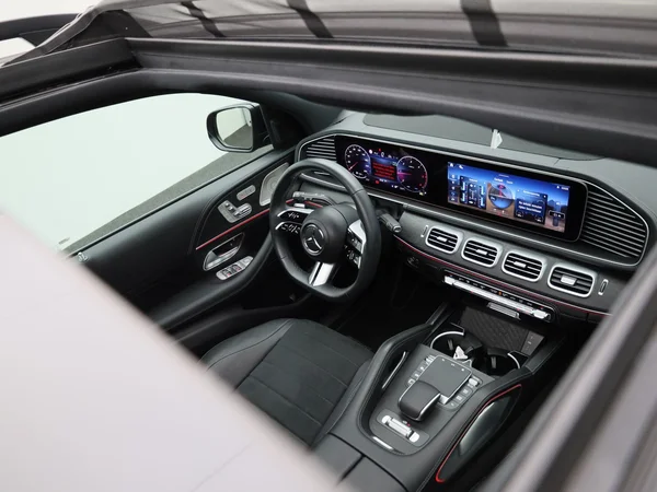 Mercedes-Benz GLE (2025) — foto 52 van 66
