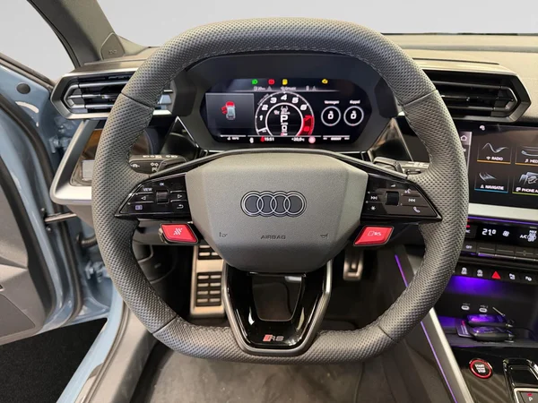 AUDI RS3 Sportback (2025) — foto 4 van 24