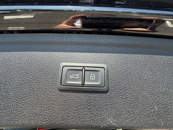 AUDI Q5 PHEV (2020) — foto 15 van 24