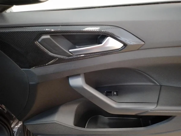 VOLKSWAGEN T-Cross (2025) — foto 9 van 22