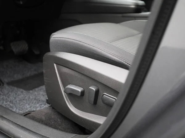 Renault Arkana (2025) — foto 25 van 40