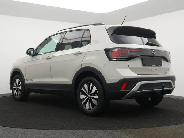 VOLKSWAGEN T-Cross (2025) — foto 21 van 23