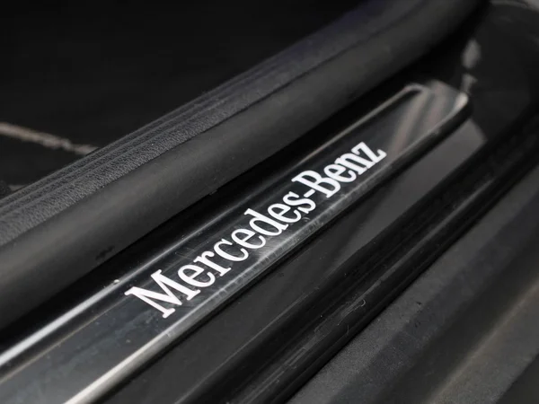 Mercedes-Benz GLC (2024) — foto 37 van 55