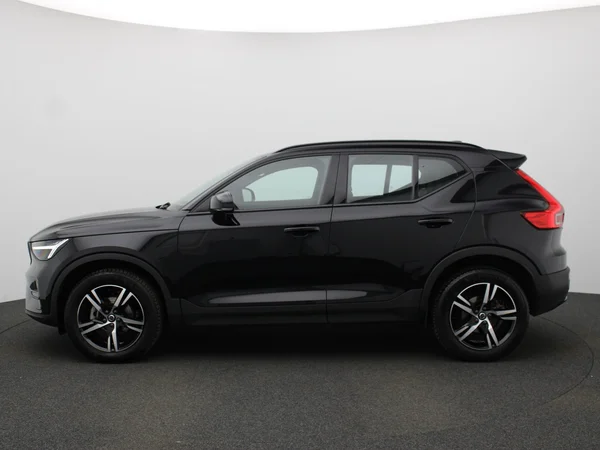 VOLVO XC40 (2024) — foto 14 van 21