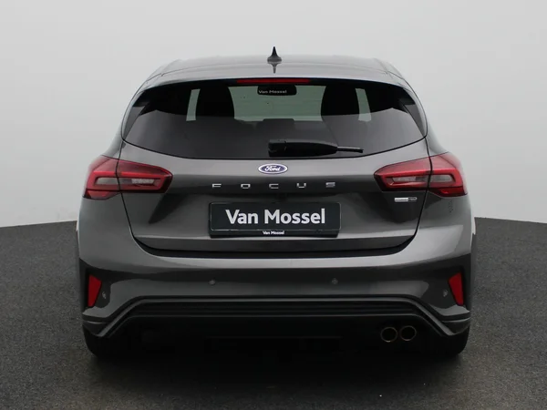 Ford Focus (2022) — foto 35 van 39