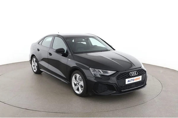 Audi A3 (2021) — foto 14 van 16