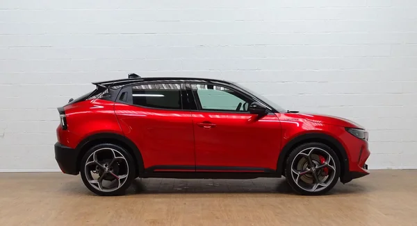 Alfa Romeo Junior (2025) — foto 28 van 31