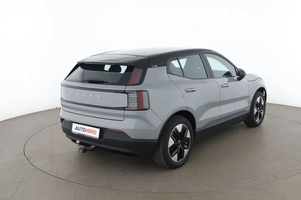 Volvo EX30 (2024) — foto 12 van 16