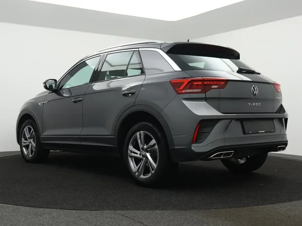 Volkswagen T-Roc (2023) — foto 27 van 28