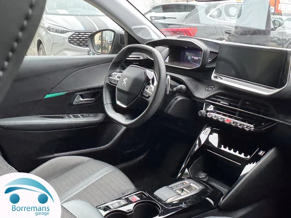Peugeot 208 (2022) — foto 15 van 34