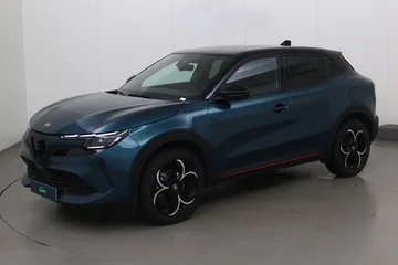 Alfa Romeo Junior (2025)