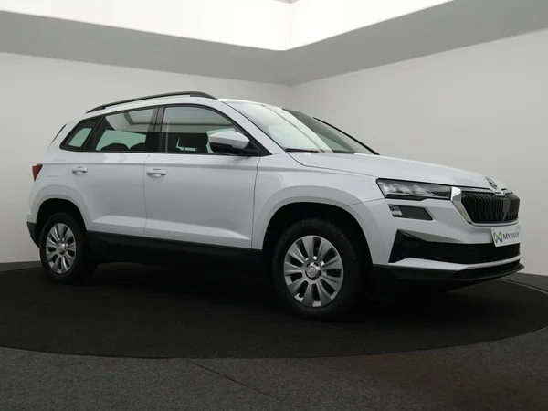 SKODA Karoq (2023) — foto 23 van 29