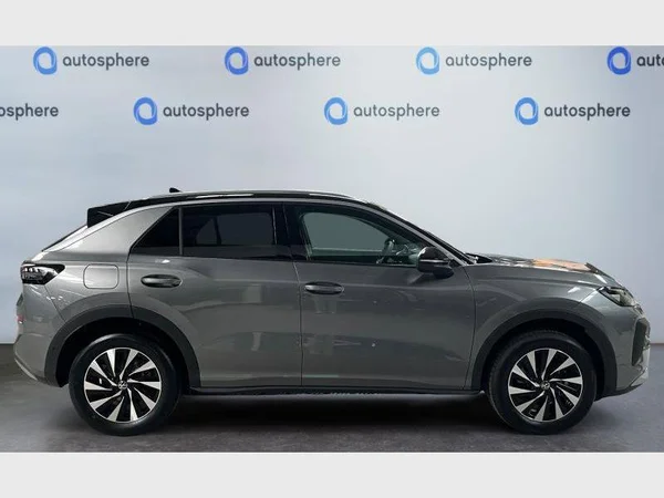 VOLKSWAGEN T-Roc (2026) — foto 27 van 29