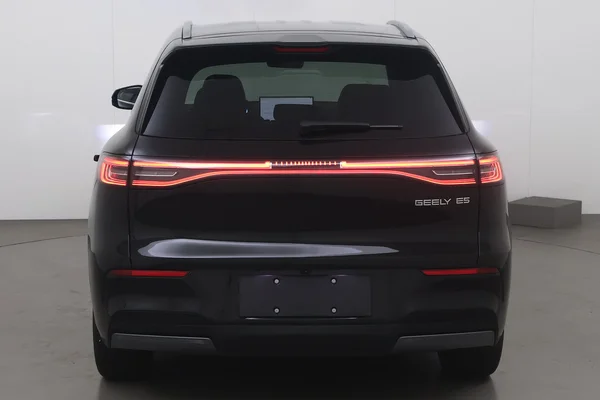 GEELY E5 (2026) — foto 15 van 20