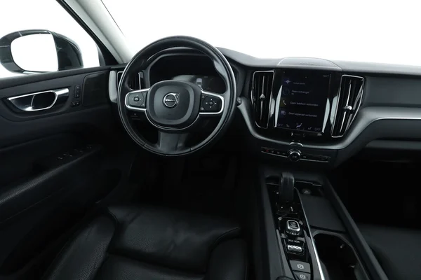 Volvo XC60 (2020) — foto 4 van 16