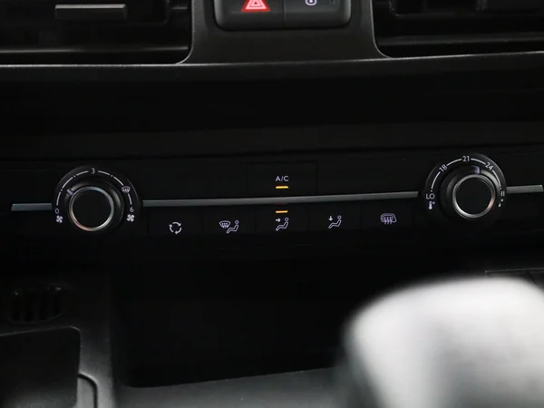 Opel Combo (2022) — foto 19 van 39