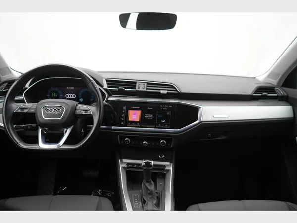 AUDI Q3 (2021) — foto 13 van 30