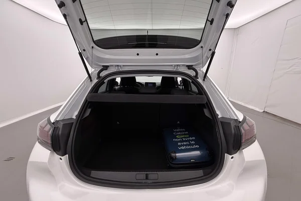 Peugeot 208 (2023) — foto 4 van 24