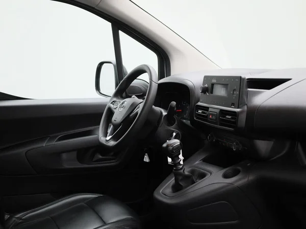 Opel Combo Life (2022) — foto 25 van 36