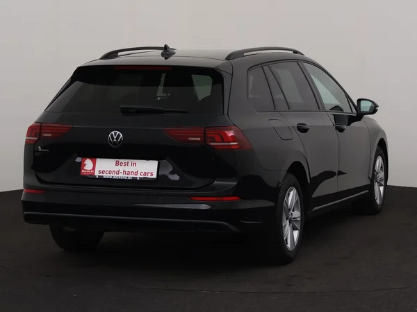 VOLKSWAGEN Golf Variant (2025) — foto 23 van 29