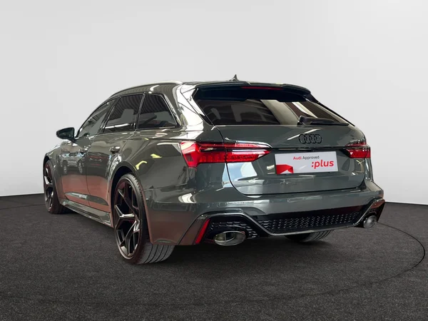 AUDI RS6 Avant (2025) — foto 12 van 18