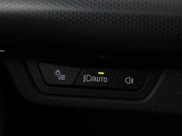 BMW 225 (2023) — foto 19 van 36