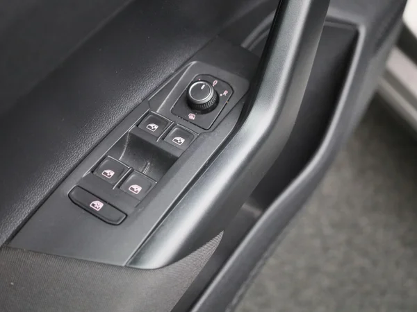 Volkswagen Polo (2021) — foto 27 van 40