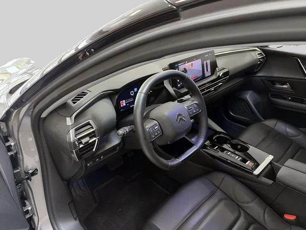 Citroën C5 X (2023) — foto 23 van 23