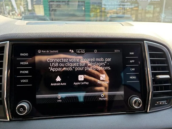 SKODA Karoq (2022) — foto 17 van 29