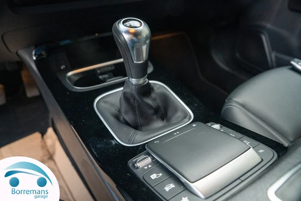 Mercedes-Benz B-180 (2022) — foto 36 van 41
