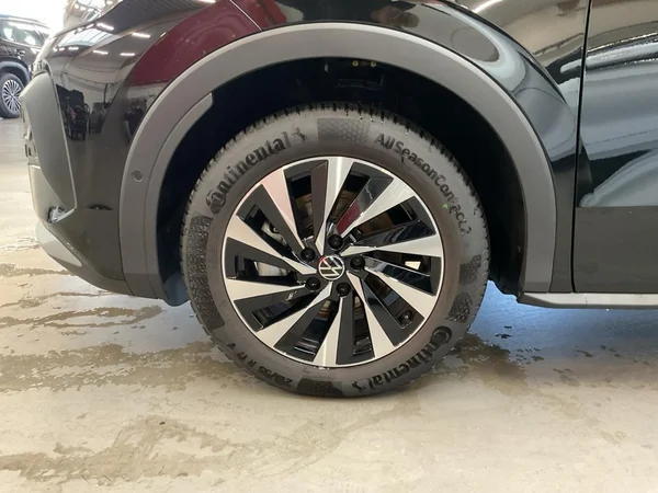 VOLKSWAGEN T-Roc (2025) — foto 14 van 22