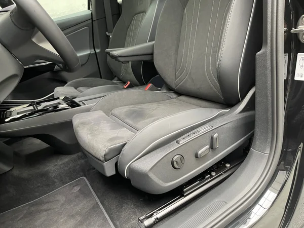 VOLKSWAGEN ID.5 (2026) — foto 13 van 14