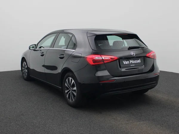 Mercedes-Benz A-Klasse (2021) — foto 12 van 36