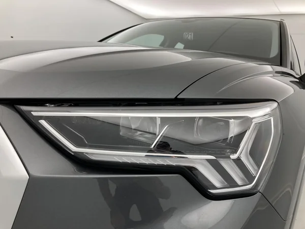 AUDI Q3 PHEV (2022) — foto 19 van 36