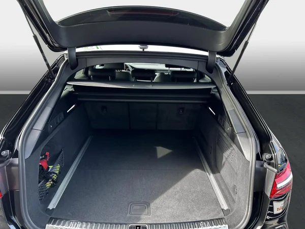 AUDI A6 Avant (2023) — foto 4 van 15